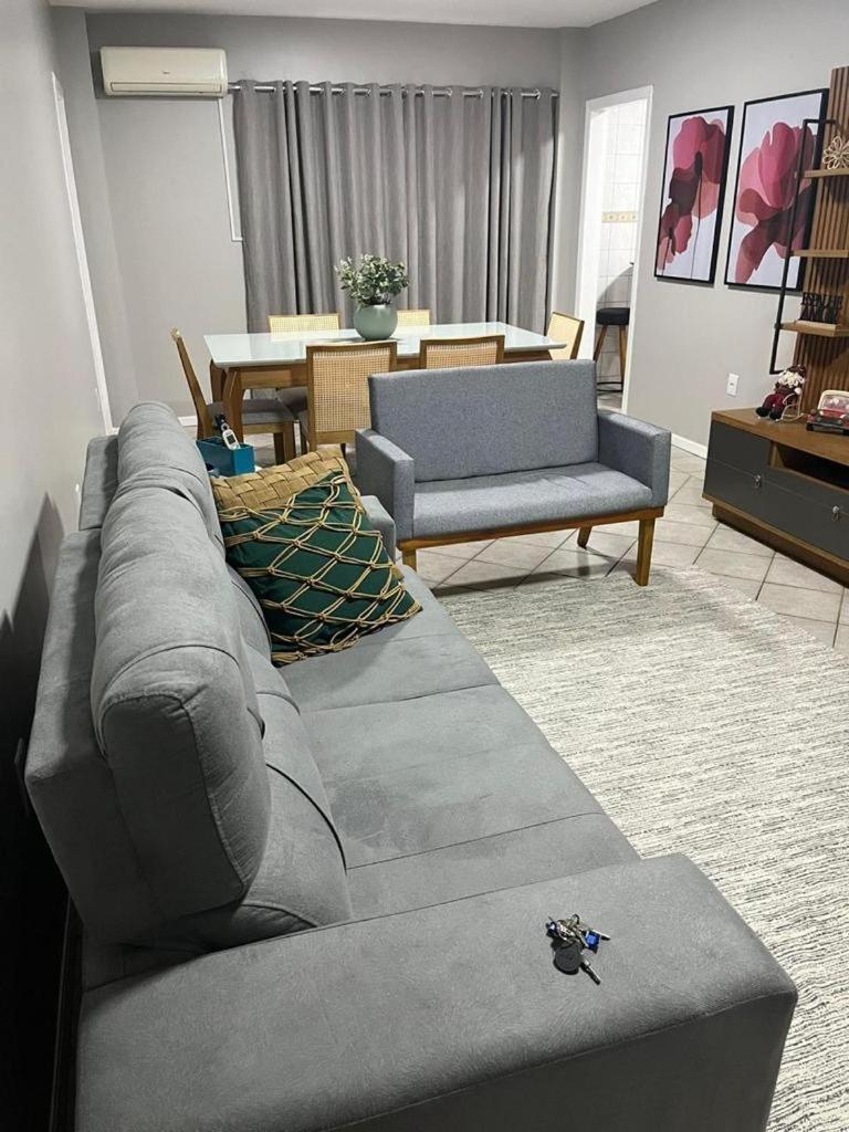 Apartamento Na Melhor Localizacao Da Meia Praia 이타페마 외부 사진